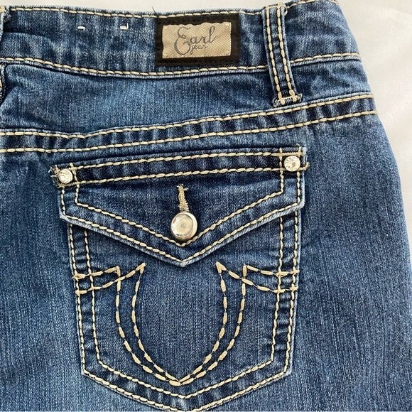 Earl Rhinestone Mid Rise Crop Straight Leg Medium Wash Jeans Size 10 - Picture 6 of 8